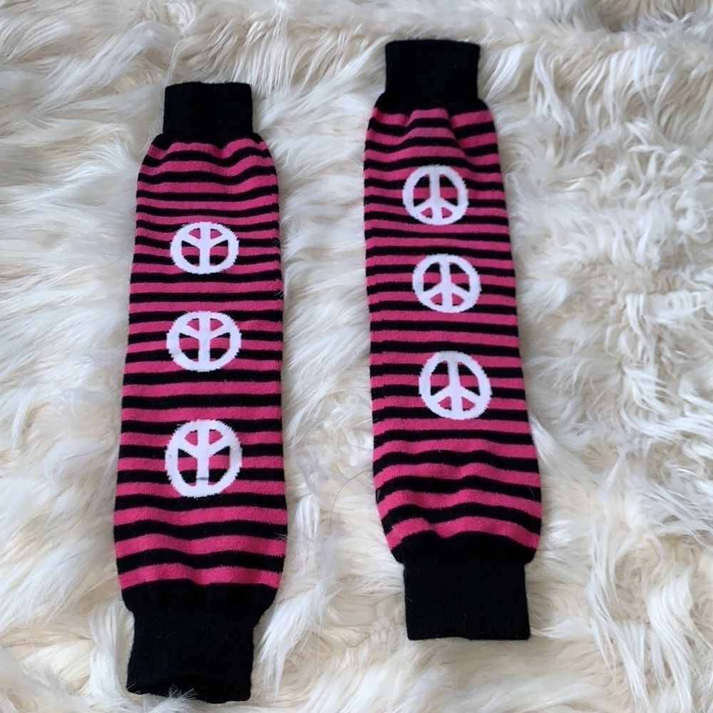 🛍 Peace Sign Rhinestoned Pink and Black Leg-warmers - Picture 3 of 4
